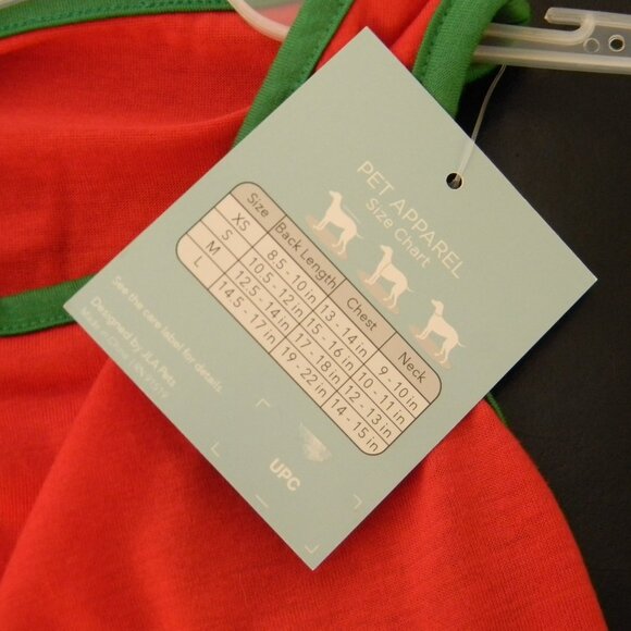 Urban Essentials Pets Christmas Dog Tee "Santa's Favorite" Red Green NWT - Picture 3 of 3